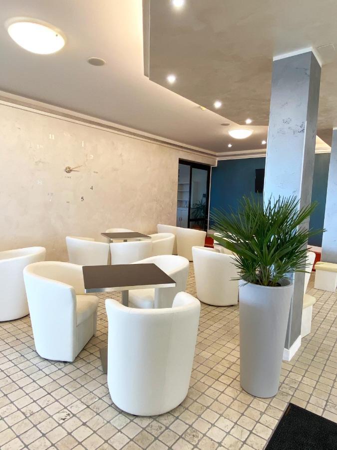 琳达酒店 卡奥莱 外观 照片